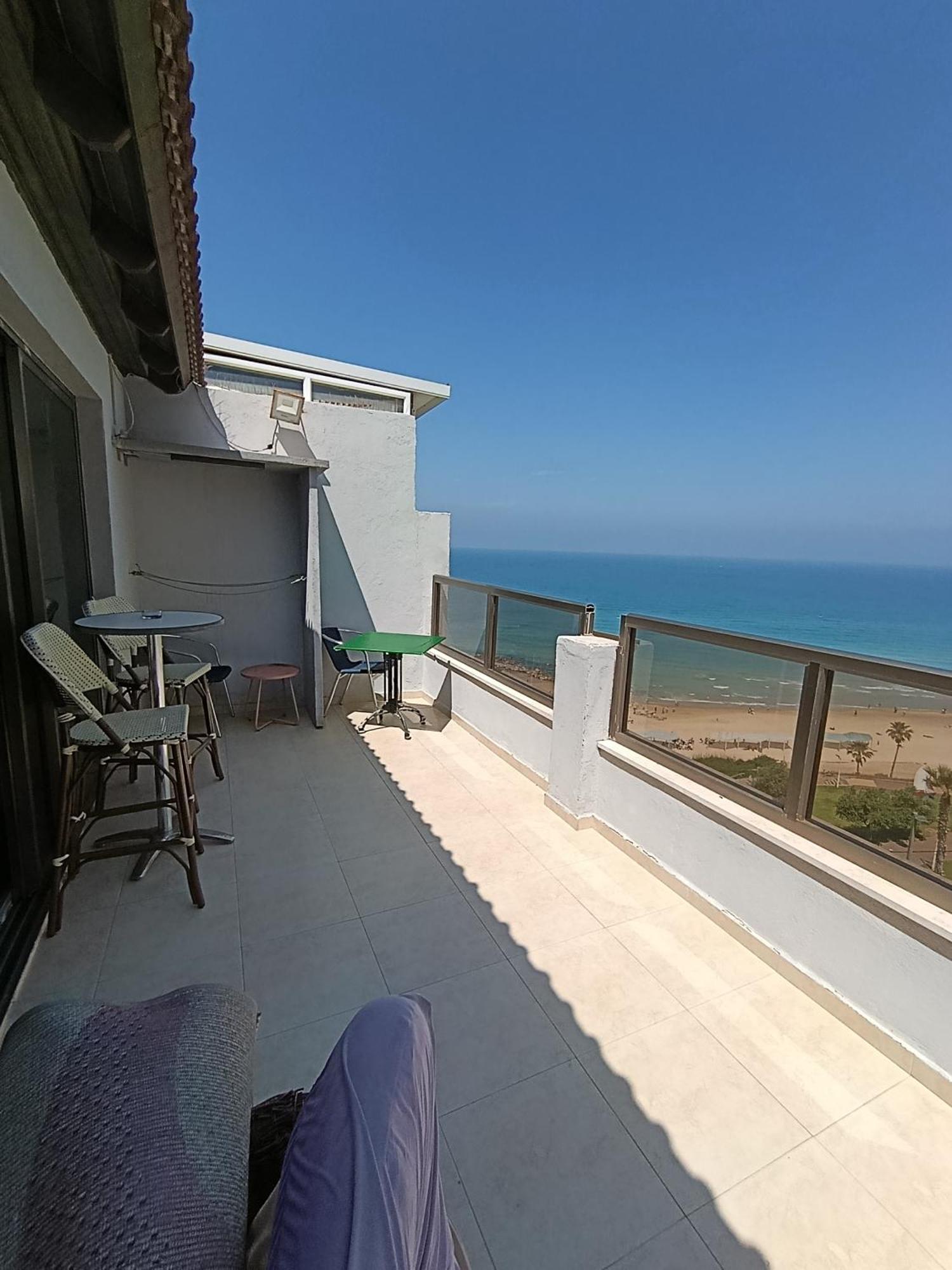 Penthouse Apartment On The Beach บัตยัม ห้อง รูปภาพ