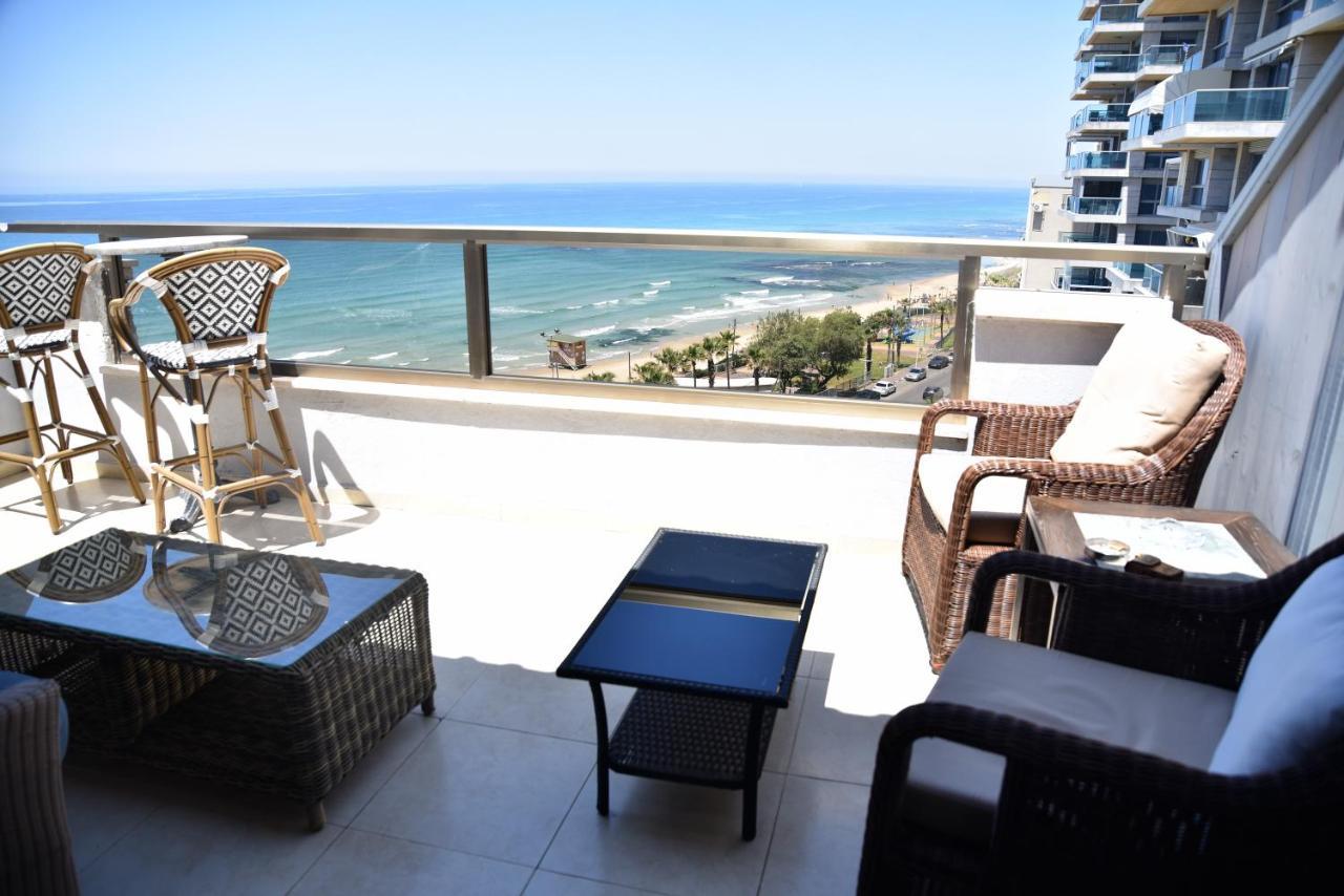 Penthouse Apartment On The Beach บัตยัม ภายนอก รูปภาพ